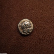 古希腊莱斯博斯岛雅典娜与地母神琥珀金币