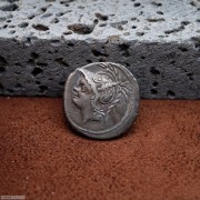 古罗马共和时期战神玛尔斯银币
