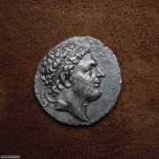古希腊银币马其顿国王珀尔修斯与老鹰四德银币